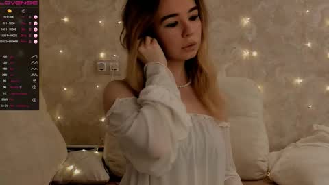 EvaSileZ online show from 10-23-25, 05:01