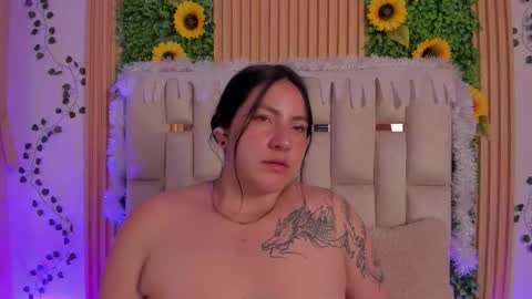 jeniferpowell_nm online show from 11-20-25, 08:52