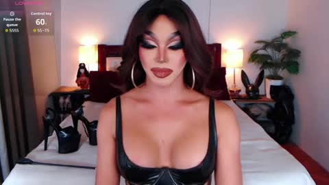 Queen Jenifer online show from 05-02-26, 07:19