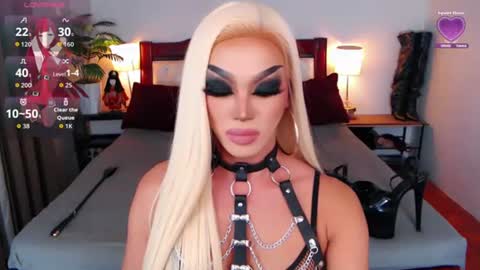 Snapshot of jenifers_body chatting on 07-02-26, 12:21 Queen Jenifer online show from 07-02-26, 12:21