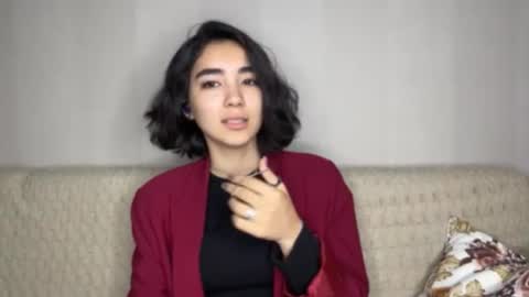 Jenifer online show from 10-26-25, 03:07