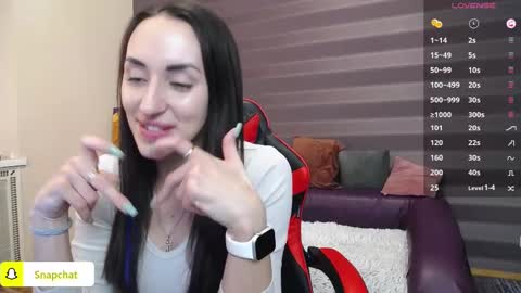 Kira online show from 03-04-25, 11:08