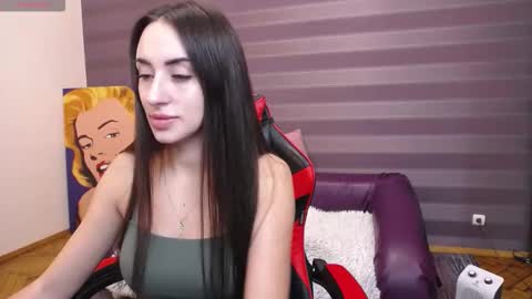 Kira online show from 11-23-25, 08:03