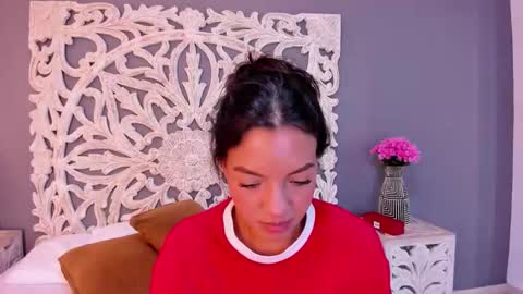 Snapshot of jenifferlopez_ chatting on 10-15-25, 05:57 Samanta online show from 10-15-25, 05:57
