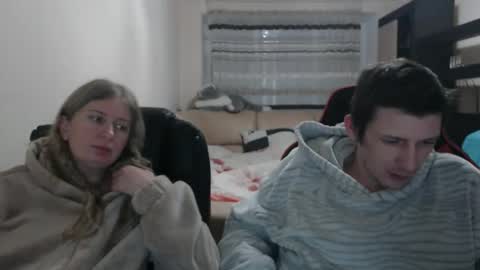 JenisAndPeter online show from 02-23-25, 04:13