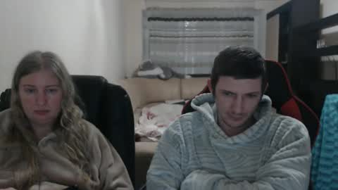 JenisAndPeter online show from 02-25-25, 06:09