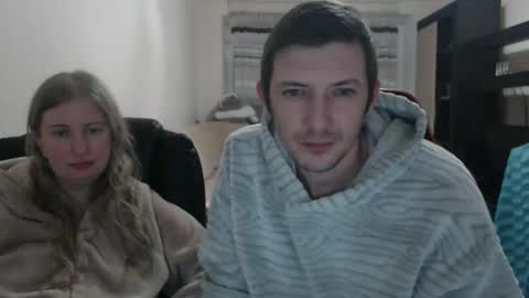 JenisAndPeter online show from 02-25-25, 09:13