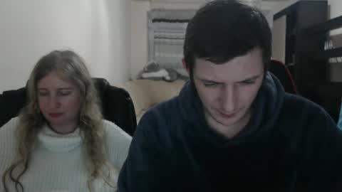 JenisAndPeter online show from 03-01-25, 08:21