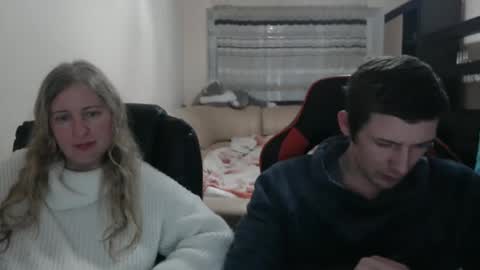 JenisAndPeter online show from 03-02-25, 07:45