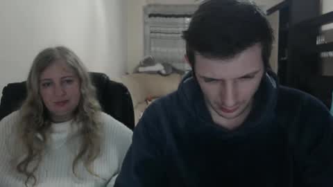 JenisAndPeter online show from 03-05-25, 07:17