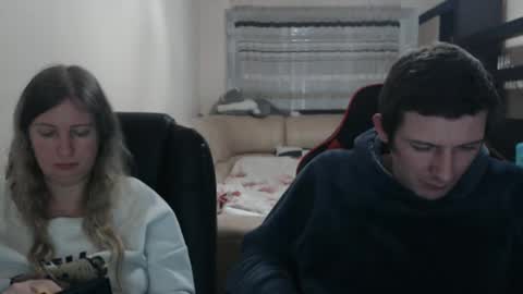 JenisAndPeter online show from 03-11-25, 05:57