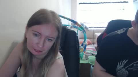 JenisAndPeter online show from 09-13-25, 07:19