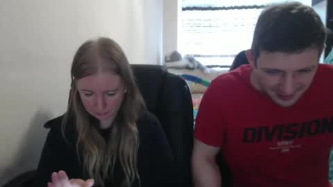 JenisAndPeter online show from 09-25-25, 07:12