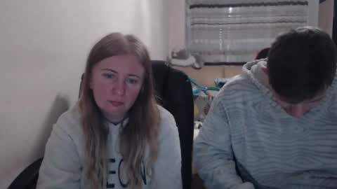 JenisAndPeter online show from 12-13-25, 08:04