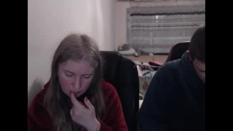 Snapshot of jenisandpeter chatting on 02-23-26, 08:06 JenisAndPeter online show from 02-23-26, 08:06