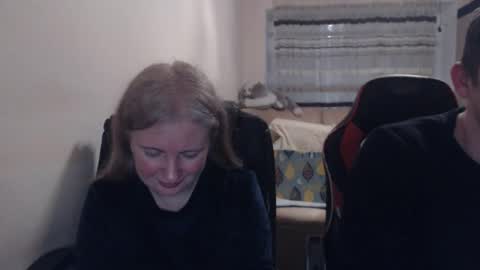 Snapshot of jenisandpeter chatting on 03-31-26, 05:24 JenisAndPeter online show from 03-31-26, 05:24