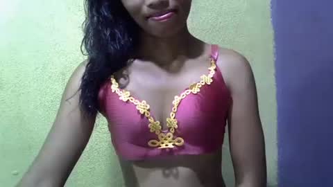 Jennie online show from 10-20-25, 04:24