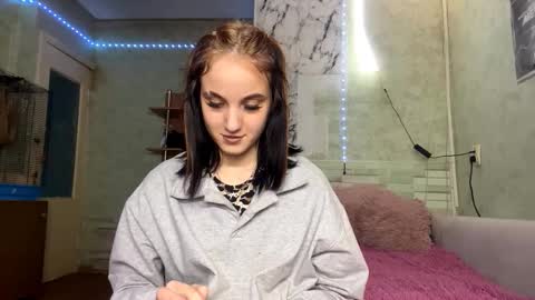 Mia online show from 01-19-26, 10:41