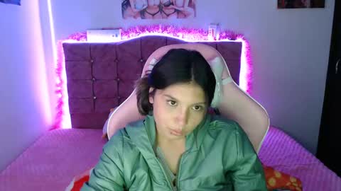 Snapshot of jennal_010 chatting on 12-17-24, 01:50 jennal_010 online show from 12-17-24, 01:50