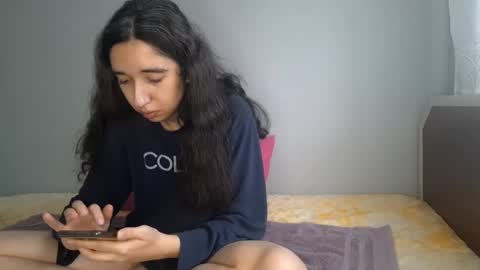 Snapshot of jennalore chatting on 01-15-25, 12:36 JennaLore online show from 01-15-25, 12:36