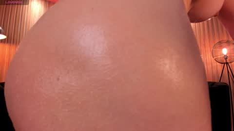 Snapshot of jennaolson chatting on 03-12-26, 10:21 Jenna Olson online show from 03-12-26, 10:21