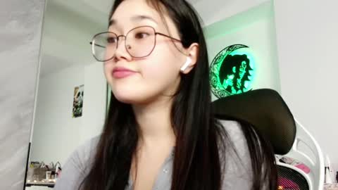 JENNA online show from 12-19-24, 01:29