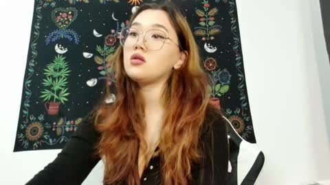 JENNA online show from 09-19-25, 01:45