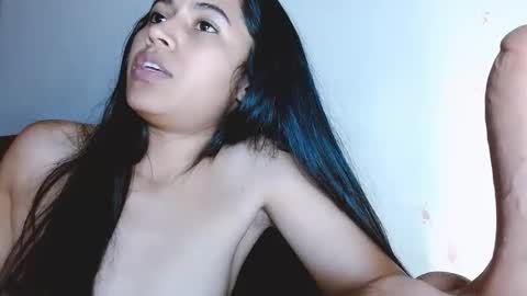 Snapshot of jenner_lena chatting on 06-05-26, 07:25 jenner_lena online show from 06-05-26, 07:25