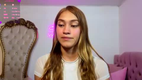 Snapshot of jenner_tay chatting on 06-17-26, 02:58 jenner online show from 06-17-26, 02:58