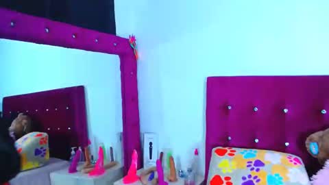 jenn online show from 09-27-25, 07:13