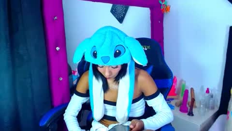 Snapshot of jenng18 chatting on 03-20-26, 09:25 jenn online show from 03-20-26, 09:25