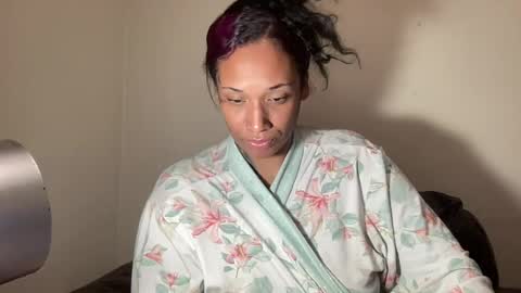 Snapshot of jenni_cash chatting on 07-13-26, 12:13 Mistress Jenni online show from 07-13-26, 12:13