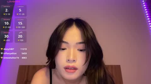 jennie_yung online show from 12-24-24, 04:44