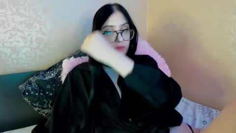 Helen online show from 11-10-25, 09:47