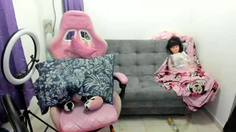 Snapshot of jennifer_bodyy0404 chatting on 07-19-26, 02:04 jennifer_bodyy0404 online show from 07-19-26, 02:04