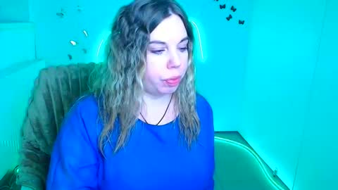 Snapshot of jennifer_moree chatting on 02-17-26, 07:05 Jennifer online show from 02-17-26, 07:05
