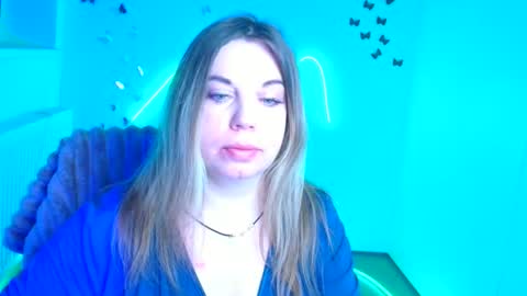 Snapshot of jennifer_moree chatting on 03-02-26, 06:47 Jennifer online show from 03-02-26, 06:47