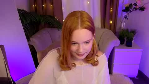 Jennifer online show from 05-03-26, 12:22