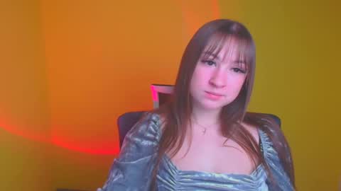 Jennifer online show from 12-05-24, 06:44