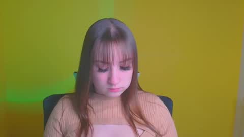 Jennifer online show from 12-17-24, 06:24