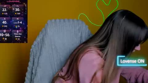 Jennifer online show from 01-09-26, 12:19