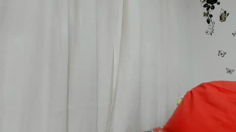 Snapshot of jenniferloveyou chatting on 12-28-24, 11:52 jenniferloveyou online show from 12-28-24, 11:52