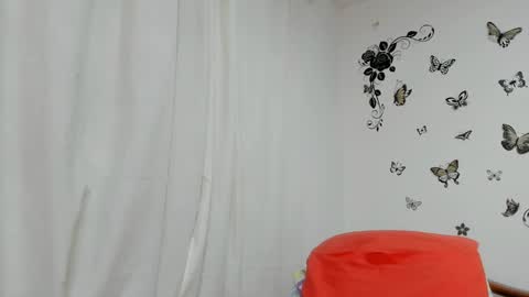 Snapshot of jenniferloveyou chatting on 01-24-25, 10:08 jenniferloveyou online show from 01-24-25, 10:08