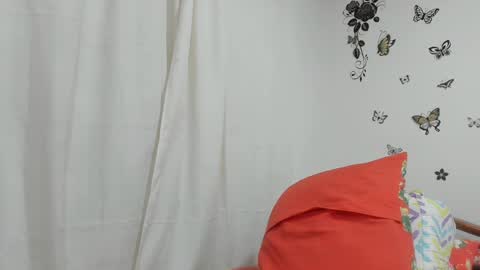 Snapshot of jenniferloveyou chatting on 02-07-25, 09:15 jenniferloveyou online show from 02-07-25, 09:15