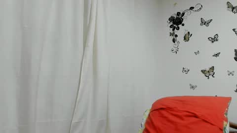 Snapshot of jenniferloveyou chatting on 02-10-25, 08:10 jenniferloveyou online show from 02-10-25, 08:10