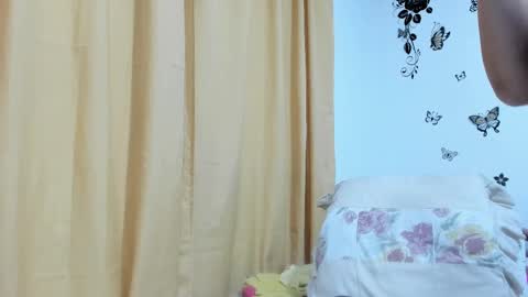 Snapshot of jenniferloveyou chatting on 09-21-25, 10:17 jenniferloveyou online show from 09-21-25, 10:17