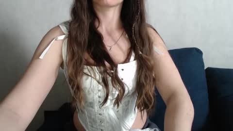 Jenny online show from 05-13-26, 08:44