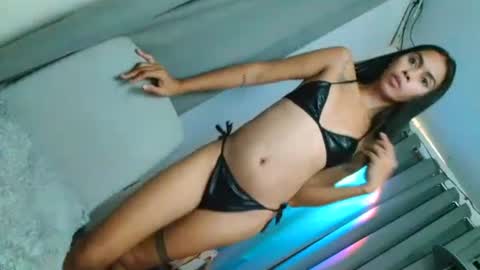 Snapshot of jenny20_xxx chatting on 12-16-24, 05:27 PRETTY JENNY online show from 12-16-24, 05:27