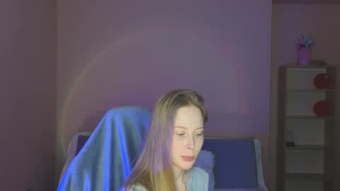 Snapshot of jenny_angelok chatting on 03-26-26, 12:00 Next broadcast on December 05 subject to change online show from 03-26-26, 12:00