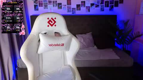 Snapshot of jenny_bunny_ chatting on 03-02-26, 01:30 jenny_bunny_ online show from 03-02-26, 01:30